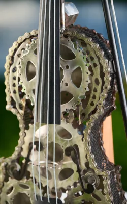 Anna's Violin by Roy Hamer