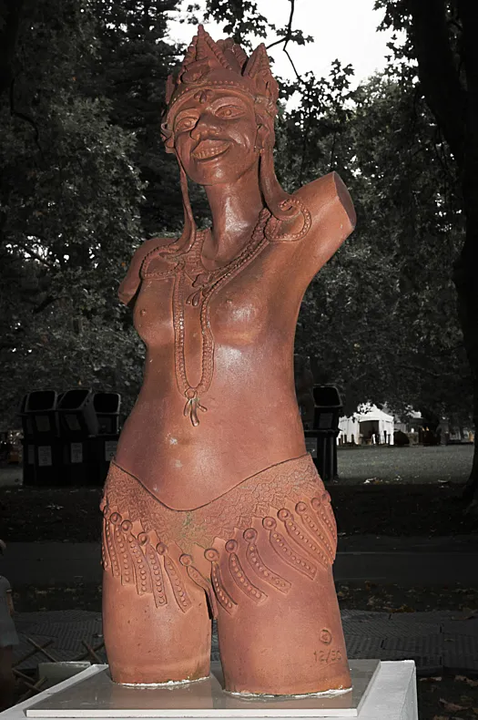 Apsara by Graham Duell