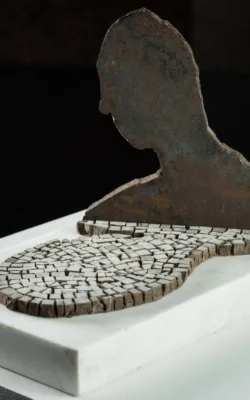 Beholder by Cetta Pilati