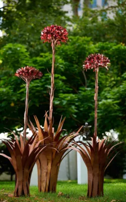 Gymea Lilies, set of 3 by Melanie Rayski-Mati