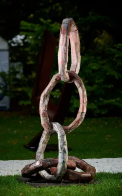 Linked by Angela MacDougall