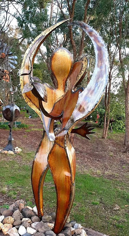 Lovers by Issa Ouattara