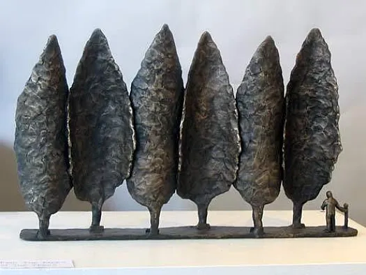 Memorial Avenue by Michael Meszaros OAM