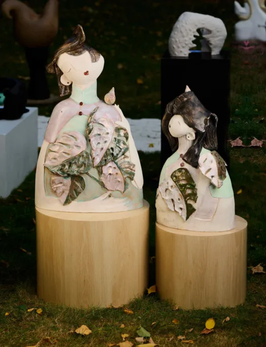 Monstera love by Yinghong Li