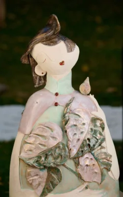 Monstera love by Yinghong Li