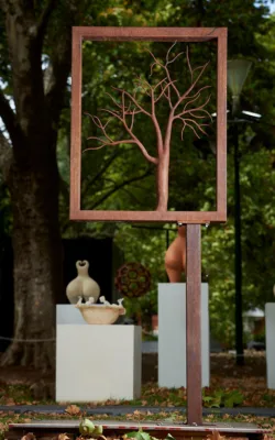 Plant form by Charlie Aquilina