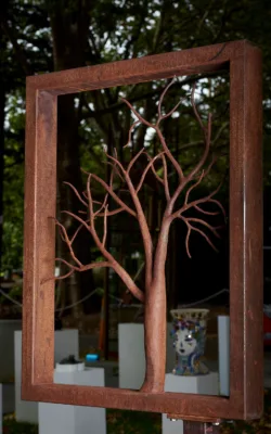 Plant form by Charlie Aquilina