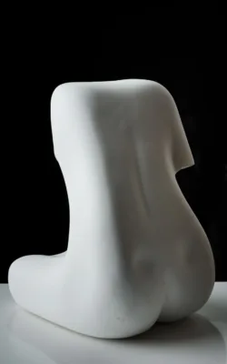 Seated figure by Peter Sanders