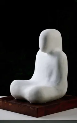 Seated figure by Peter Sanders