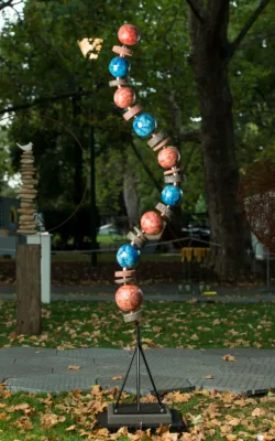 Shaping Up by Yvonne Monik