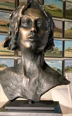 Survivante by Alison Parkinson