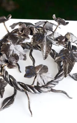 The Vine by Paul Cacioli